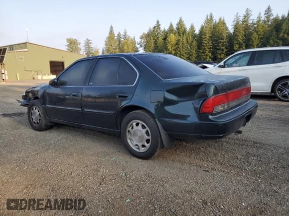 ✅ 1994 Nissan Maxima GXE • VIN: JN1HJ01F3RT244047 • Lot: 80753325. Wystawiony na Copart z przebiegiem 121 399 mil. Bezpłatny archiwum sprzedaży aukcyjnych z USA i szczegółowy raport historii pojazdu na DreamBid. Zdjęcie 2.