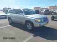 2004 Toyota Highlander с VIN JTEGD21A640086342, выставлен на аукционе IAAI как лот 43200675 с пробегом 118 982 миль миль и . История ставок и продаж доступна на DreamBid. Изображение 1.