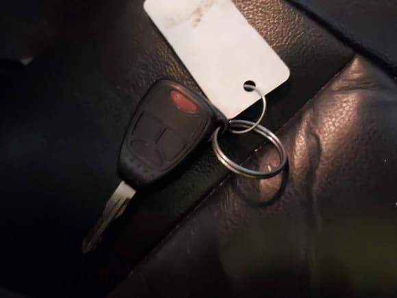 ✅ 2017 Jeep Patriot High Altitude • VIN: 1C4NJRFB5HD127072 • Лот: 42659700. Опубликован ранее на IAAI с пробегом 187 868 миль. Бесплатный доступ к архиву аукционных продаж из США и подробный отчёт об истории автомобиля на DreamBid. Изображение 11.