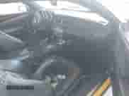 2010 Chevrolet Camaro 2SS z VIN 2G1FK1EJ5A9108819, wystawiony jako IAAI lot #43111522 z przebiegiem 174 324 mil mil oraz . Historia ofert i sprzedaży dostępna na DreamBid. Obrazek 5.