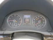 ✅ 2014 Volkswagen Eos Executive • VIN: WVWFW8AH8EV005551 • Lot: 70575365. Wystawiony na Copart z przebiegiem 93 816 mil. Bezpłatny archiwum sprzedaży aukcyjnych z USA i szczegółowy raport historii pojazdu na DreamBid. Zdjęcie 9.