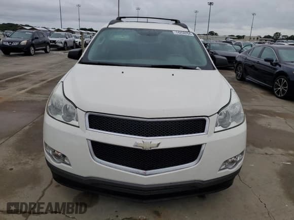 ✅ 2011 Chevrolet Traverse LS • VIN: 1GNKRFED3BJ416187 • Lot: 74259764. Wystawiony na Copart z przebiegiem Nie podano. Bezpłatny archiwum sprzedaży aukcyjnych z USA i szczegółowy raport historii pojazdu na DreamBid. Zdjęcie 5.