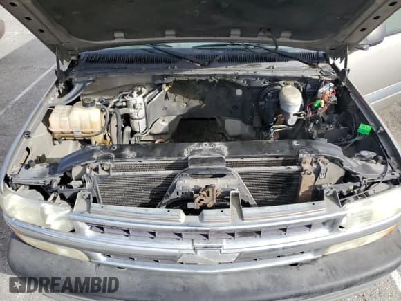 ✅ 2003 Chevrolet Suburban LS • VIN: 1GNEC16T33J126329 • Лот: 47325335. Опубликован ранее на Copart с пробегом Не указан. Бесплатный доступ к архиву аукционных продаж из США и подробный отчёт об истории автомобиля на DreamBid. Изображение 11.