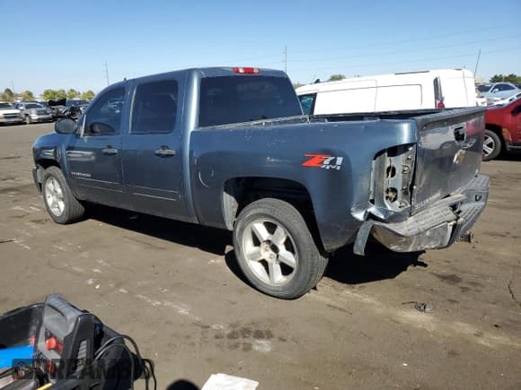 ✅ 2007 Chevrolet Silverado 1500 LTZ • VIN: 2GCEK13M271554045 • Lot: 74351144. Listed on Copart with 185,283 mi. Free auction sales archive from the USA and detailed vehicle history report at DreamBid. Image 2.