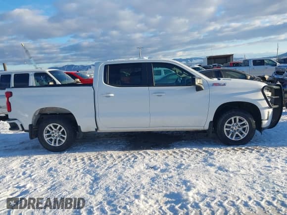 ✅ 2020 Chevrolet Silverado 1500 RST • VIN: 3GCUYEET4LG336258 • Lot: 41360996. Listed on IAAI with 117,659 mi. Free auction sales archive from the USA and detailed vehicle history report at DreamBid. Image 13.