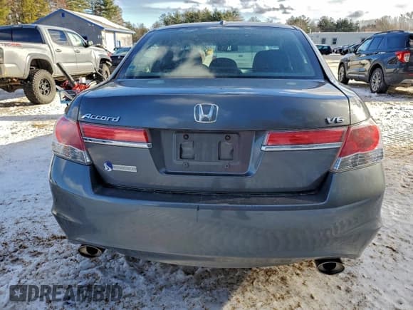 ✅ 2011 Honda Accord EX-L • VIN: 1HGCP3F80BA020528 • Lot: 96512355. Wystawiony na Copart z przebiegiem 186 503 mil. Bezpłatny archiwum sprzedaży aukcyjnych z USA i szczegółowy raport historii pojazdu na DreamBid. Zdjęcie 6.