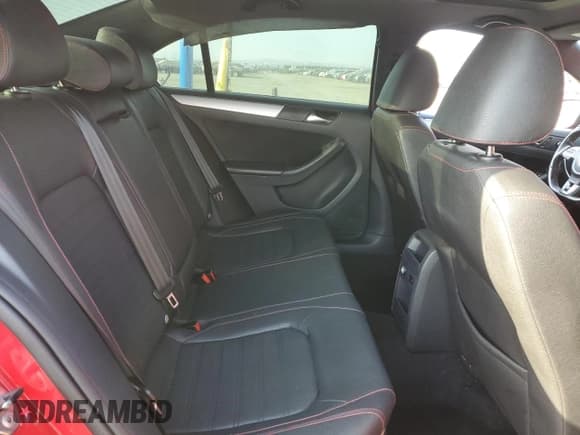 ✅ 2012 Volkswagen Jetta Autobahn • VIN: 3VW587AJ0CM019810 • Lot: 65088635. Listed on Copart with 131,592 mi. Free auction sales archive from the USA and detailed vehicle history report at DreamBid. Image 10.