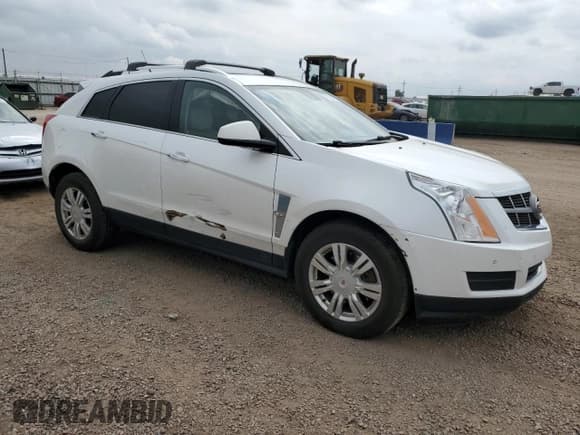 ✅ 2011 Cadillac SRX Luxury Collection • VIN: 3GYFNDEY3BS630263 • Лот: 70214955. Опубликован ранее на Copart с пробегом 185 000 миль. Бесплатный доступ к архиву аукционных продаж из США и подробный отчёт об истории автомобиля на DreamBid. Изображение 4.