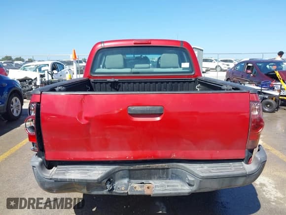 ✅ 2013 Toyota Tacoma • VIN: 5TFJX4CN4DX022529 • Lot: 42842370. Listed on IAAI with 277,631 mi. Free auction sales archive from the USA and detailed vehicle history report at DreamBid. Image 16.