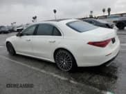 ✅ 2021 Mercedes-Benz S 580 • VIN: W1K6G7GB7MA059283 • Lot: 45723684. Wystawiony na Copart z przebiegiem 33 699 mil. Bezpłatny archiwum sprzedaży aukcyjnych z USA i szczegółowy raport historii pojazdu na DreamBid. Zdjęcie 2.