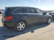 ✅ 2010 Mercedes-Benz R 350 • VIN: 4JGCB6FE6AA107543 • Лот: 86131764. Опубликован ранее на Copart с пробегом 115 098 миль. Бесплатный доступ к архиву аукционных продаж из США и подробный отчёт об истории автомобиля на DreamBid. Изображение 3.