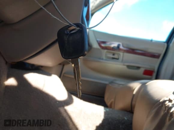 ✅ 2002 Mercury Grand Marquis LS Premium • VIN: 2MEFM75W22X636202 • Лот: 42756128. Опубликован ранее на IAAI с пробегом 166 733 миль. Бесплатный доступ к архиву аукционных продаж из США и подробный отчёт об истории автомобиля на DreamBid. Изображение 11.