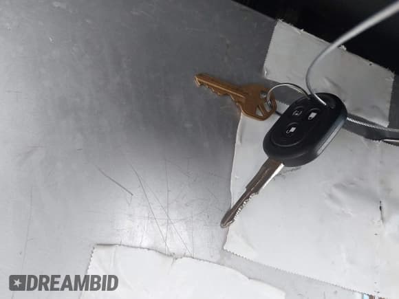 ✅ 2009 Chevrolet Aveo 2LT • VIN: KL1TG66E59B354684 • Lot: 42291322. Wystawiony na IAAI z przebiegiem 174 289 mil. Bezpłatny archiwum sprzedaży aukcyjnych z USA i szczegółowy raport historii pojazdu na DreamBid. Zdjęcie 11.