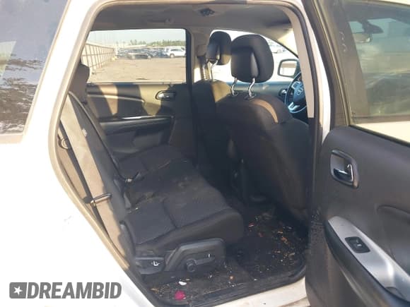 ✅ 2018 Dodge Journey SXT • VIN: 3C4PDCBB7JT277350 • Lot: 43738835. Listed on IAAI with 163,676 mi. Free auction sales archive from the USA and detailed vehicle history report at DreamBid. Image 8.