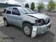 2006 Mercury Mariner Convenience z VIN 4M2YU56Z26DJ06214, wystawiony jako Copart lot #56704775 z przebiegiem 235 939 mil mil oraz Szkoda całkowita • Salvage title. Historia ofert i sprzedaży dostępna na DreamBid. Obrazek 4.