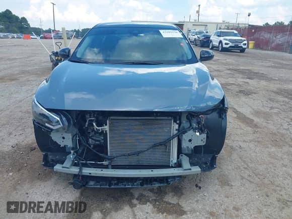 ✅ 2024 Nissan Sentra SR • VIN: 3N1AB8DV9RY247607 • Lot: 43109150. Listed on IAAI with 36,742 mi. Free auction sales archive from the USA and detailed vehicle history report at DreamBid. Image 13.