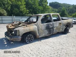 ✅ 2010 Chevrolet Silverado 1500 LS • VIN: 3GCRKREA8AG105163 • Lot: 68201425. Listed on Copart with Not provided. Free auction sales archive from the USA and detailed vehicle history report at DreamBid. Image 1.