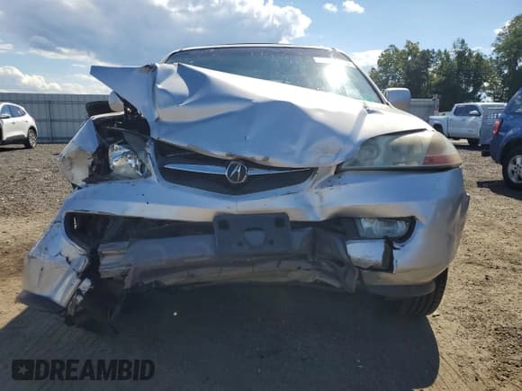 ✅ 2003 Acura MDX • VIN: 2HNYD18243H526628 • Lot: 70623405. Listed on Copart with 179,514 mi. Free auction sales archive from the USA and detailed vehicle history report at DreamBid. Image 5.