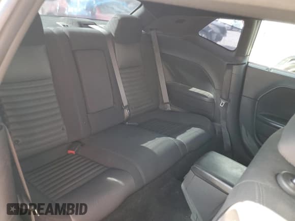 ✅ 2012 Dodge Challenger SXT • VIN: 2C3CDYAG2CH130832 • Lot: 71166324. Wystawiony na Copart z przebiegiem 169 220 mil. Bezpłatny archiwum sprzedaży aukcyjnych z USA i szczegółowy raport historii pojazdu na DreamBid. Zdjęcie 10.