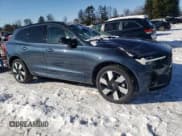 ✅ 2024 Volvo XC60 Ultimate Dark Theme • VIN: YV4H60DMXR1918017 • Lot: 87790825. Listed on Copart with 5,123 mi. Free auction sales archive from the USA and detailed vehicle history report at DreamBid. Image 4.