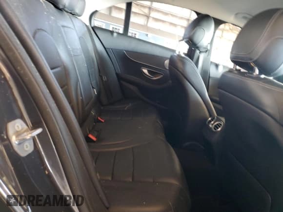 ✅ 2016 Mercedes-Benz C 300 • VIN: 55SWF4JB0GU162723 • Lot: 86555855. Listed on Copart with 105,848 mi. Free auction sales archive from the USA and detailed vehicle history report at DreamBid. Image 10.