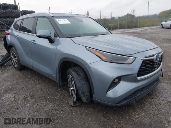 ✅ 2023 Toyota Highlander Hybrid XLE • VIN: 5TDKBRCH3PS119452 • Lot: 43311561. Listed on IAAI with 24,779 mi. Free auction sales archive from the USA and detailed vehicle history report at DreamBid. Image 1.