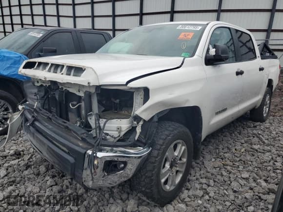 ✅ 2019 Toyota Tundra SR5 • VIN: 5TFDM5F13KX079760 • Lot: 80612795. Listed on Copart with 208,207 mi. Free auction sales archive from the USA and detailed vehicle history report at DreamBid. Image 1.