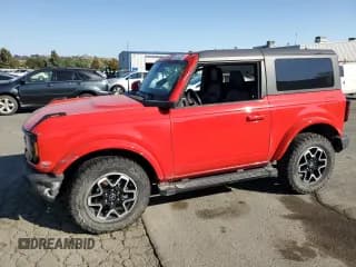✅ 2023 Ford Bronco • VIN: 1FMDE5CP9PLB62738 • Lot: 60513355. Listed on Copart with 27,276 mi. Free auction sales archive from the USA and detailed vehicle history report at DreamBid. Image 1.