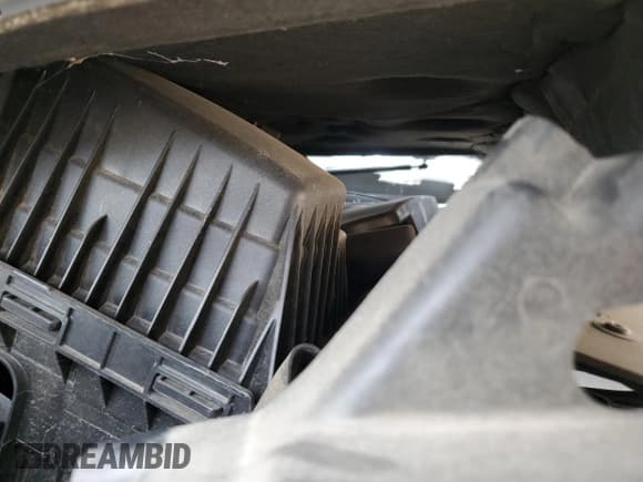 ✅ 2022 Chevrolet Colorado 2WD LT • VIN: 1GCHSCEA8N1247591 • Lot: 67939765. Listed on Copart with 32,623 mi. Free auction sales archive from the USA and detailed vehicle history report at DreamBid. Image 11.