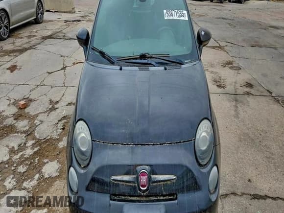 ✅ 2013 FIAT 500 Turbo • VIN: 3C3CFFHH5DT612149 • Lot: 93871535. Wystawiony na Copart z przebiegiem 89 908 mil. Bezpłatny archiwum sprzedaży aukcyjnych z USA i szczegółowy raport historii pojazdu na DreamBid. Zdjęcie 5.