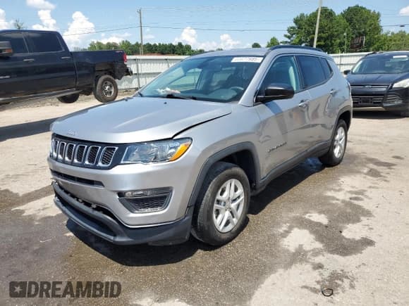 ✅ 2020 Jeep Compass Sport • VIN: 3C4NJCAB2LT124900 • Lot: 66677685. Listed on Copart with 38,105 mi. Free auction sales archive from the USA and detailed vehicle history report at DreamBid. Image 1.