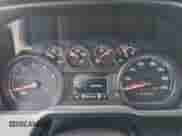 2020 Chevrolet Silverado 2500HD Work Truck z VIN 1GC1YLEY3LF274761, wystawiony jako IAAI lot #40893959 z przebiegiem 191 742 mil mil oraz . Historia ofert i sprzedaży dostępna na DreamBid. Obrazek 7.