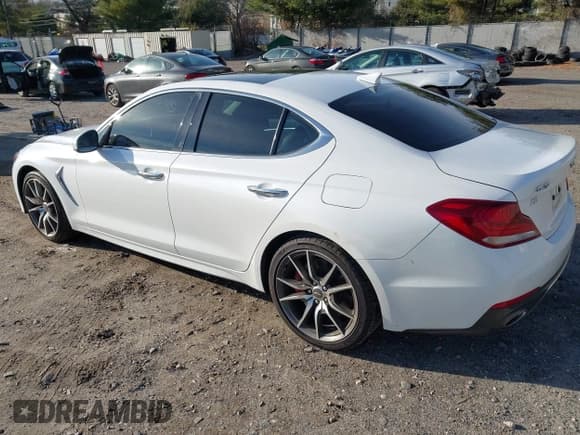 ✅ 2021 Genesis G70 3.3T • VIN: KMTG34LE0MU071526 • Lot: 43824012. Wystawiony na IAAI z przebiegiem 20 078 mil. Bezpłatny archiwum sprzedaży aukcyjnych z USA i szczegółowy raport historii pojazdu na DreamBid. Zdjęcie 3.