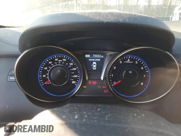 2016 Hyundai Genesis Coupe Ultimate with VIN KMHHU6KJ8GU136343, listed as a Copart auction lot 42963015 with 75,033 mi miles and Clean title. Bid and sale history available at DreamBid. Image 9.