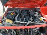 ✅ 2024 Jeep Gladiator Sport S • VIN: 1C6HJTAG3RL130841 • Lot: 85176545. Wystawiony na Copart z przebiegiem 17 592 mil. Bezpłatny archiwum sprzedaży aukcyjnych z USA i szczegółowy raport historii pojazdu na DreamBid. Zdjęcie 11.