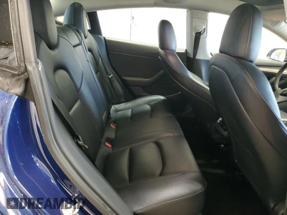 ✅ 2022 Tesla Model 3 Long Range • VIN: 5YJ3E1EB8NF305110 • Lot: 59031595. Wystawiony na Copart z przebiegiem 98 362 mil. Bezpłatny archiwum sprzedaży aukcyjnych z USA i szczegółowy raport historii pojazdu na DreamBid. Zdjęcie 10.