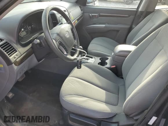 ✅ 2012 Hyundai Santa Fe GLS • VIN: 5XYZG3AB8CG168794 • Lot: 77826234. Listed on Copart with 170,489 mi. Free auction sales archive from the USA and detailed vehicle history report at DreamBid. Image 7.