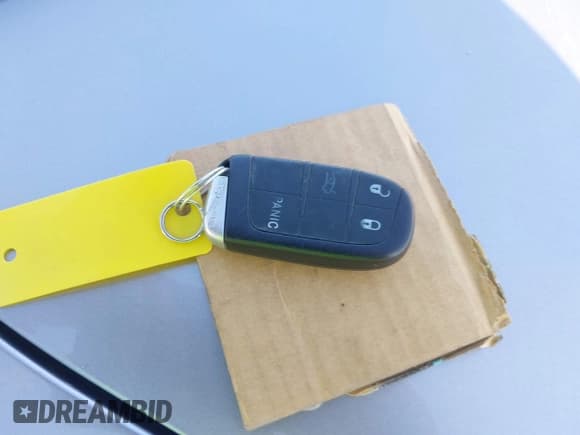 ✅ 2013 Dodge Charger Police • VIN: 2C3CDXAT6DH586230 • Lot: 43680354. Wystawiony na IAAI z przebiegiem 98 443 mil. Bezpłatny archiwum sprzedaży aukcyjnych z USA i szczegółowy raport historii pojazdu na DreamBid. Zdjęcie 11.