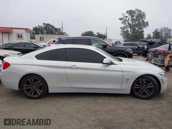 ✅ 2016 BMW 4 Series 428i • VIN: WBA3N7C54GK226326 • Лот: 42138355. Опубликован ранее на IAAI с пробегом 80 137 миль. Бесплатный доступ к архиву аукционных продаж из США и подробный отчёт об истории автомобиля на DreamBid. Изображение 14.