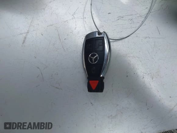 ✅ 2015 Mercedes-Benz S 550 • VIN: WDDUG8CB4FA113791 • Лот: 42427803. Опубликован ранее на IAAI с пробегом 175 586 миль. Бесплатный доступ к архиву аукционных продаж из США и подробный отчёт об истории автомобиля на DreamBid. Изображение 11.