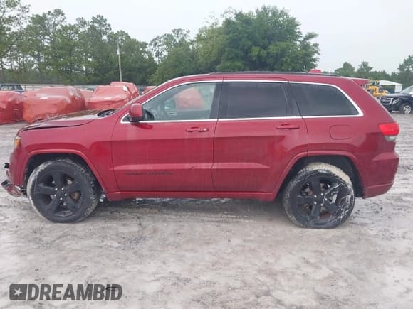 ✅ 2015 Jeep Grand Cherokee Altitude • VIN: 1C4RJEAG9FC693736 • Лот: 42629206. Опубликован ранее на IAAI с пробегом 159 044 миль. Бесплатный доступ к архиву аукционных продаж из США и подробный отчёт об истории автомобиля на DreamBid. Изображение 14.