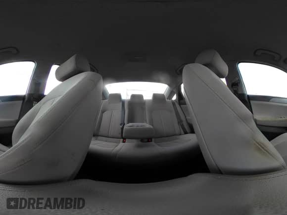 2018 Hyundai Sonata SE с VIN 5NPE24AF8JH674685, выставлен на аукционе IAAI как лот 42988352 с пробегом 169 761 миль миль и . История ставок и продаж доступна на DreamBid. Изображение 19.