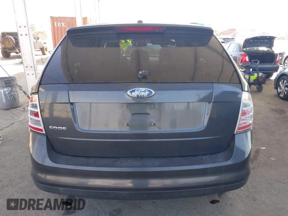 ✅ 2007 Ford Edge SE • VIN: 2FMDK36C17BB38567 • Лот: 43388604. Опубликован ранее на IAAI с пробегом 218 064 миль. Бесплатный доступ к архиву аукционных продаж из США и подробный отчёт об истории автомобиля на DreamBid. Изображение 16.