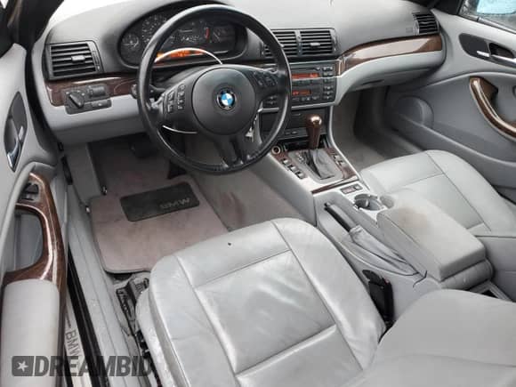 2003 BMW 3 Series 325Ci с VIN WBABS33473PG89808, выставлен на аукционе Copart как лот 90386095 с пробегом 118 363 миль миль и Списание • Salvage title. История ставок и продаж доступна на DreamBid. Изображение 8.