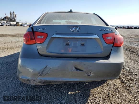 2010 Hyundai Elantra GLS z VIN KMHDU4AD3AU942791, wystawiony jako Copart lot #73034554 z przebiegiem 163 432 mil mil oraz Szkoda całkowita • Salvage title. Historia ofert i sprzedaży dostępna na DreamBid. Obrazek 6.