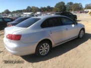 ✅ 2014 Volkswagen Jetta SE • VIN: 3VWD07AJ4EM265376 • Лот: 43528683. Опубликован ранее на IAAI с пробегом 187 984 миль. Бесплатный доступ к архиву аукционных продаж из США и подробный отчёт об истории автомобиля на DreamBid. Изображение 4.