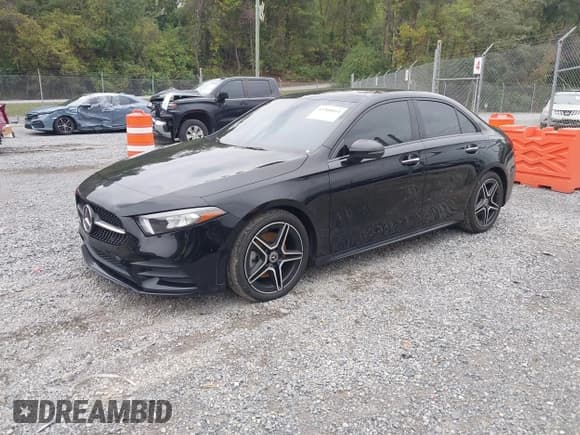 ✅ 2021 Mercedes-Benz A 220 • VIN: W1K3G4FB1MJ293177 • Lot: 43308014. Listed on IAAI with 36,790 mi. Free auction sales archive from the USA and detailed vehicle history report at DreamBid. Image 17.