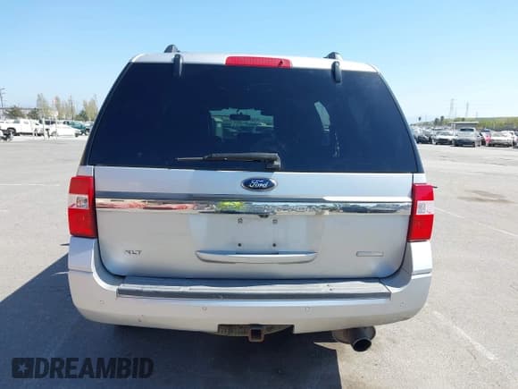 ✅ 2016 Ford Expedition XLT • VIN: 1FMJU1HT5GEF32043 • Лот: 42081761. Опубликован ранее на IAAI с пробегом 152 364 миль. Бесплатный доступ к архиву аукционных продаж из США и подробный отчёт об истории автомобиля на DreamBid. Изображение 15.