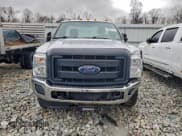 ✅ 2012 Ford F-250 XL • VIN: 1FTBF2B61CEC90101 • Lot: 93826115. Wystawiony na Copart z przebiegiem Nie podano. Bezpłatny archiwum sprzedaży aukcyjnych z USA i szczegółowy raport historii pojazdu na DreamBid. Zdjęcie 5.