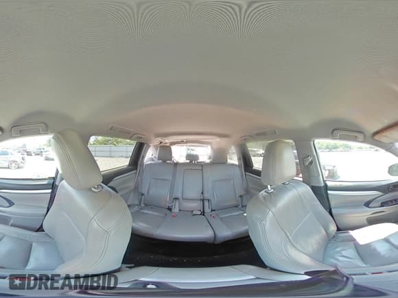 ✅ 2017 Toyota Highlander LE • VIN: 5TDBZRFH4HS431174 • Lot: 63752025. Listed on Copart with 476,014 mi. Free auction sales archive from the USA and detailed vehicle history report at DreamBid. Image 15.